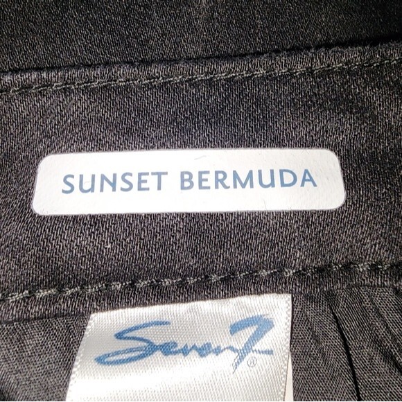 Seven7 Black Super Soft Stretch Rolled Cuff Sunset Bermuda Shorts Size 8 - Picture 8 of 11